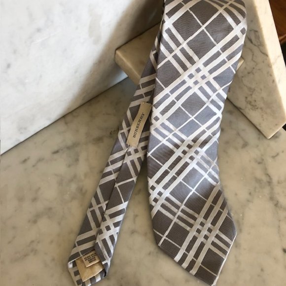 Burberry Other - BURBERRY Silver Gray Plaid Silk Tie Vintage
